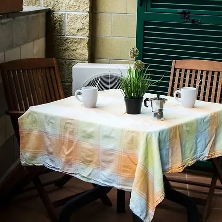 Hintown Charming Flat In