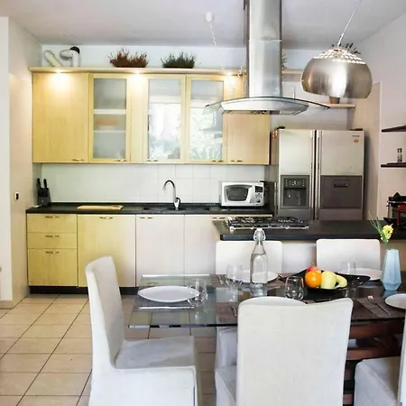 Apartment Hintown Charming Flat In Sestri Levante
